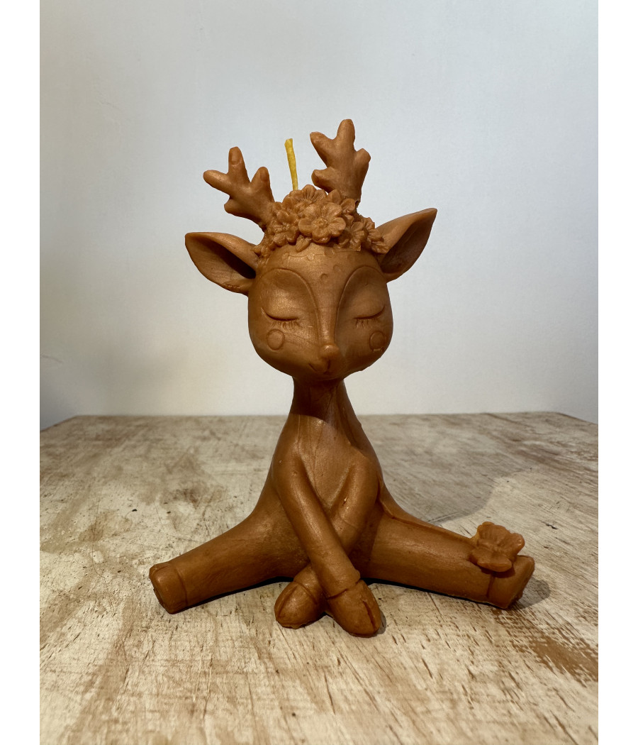 Bougie biche assise